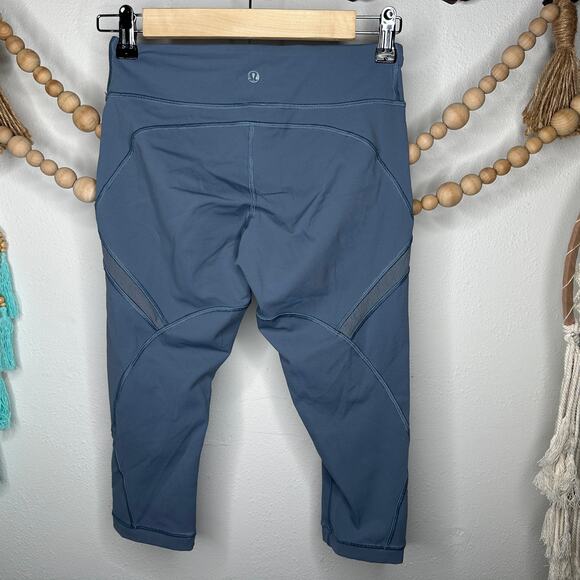 Lululemon Cool to Street Blue Denim Mesh Cropped Leggings - Picture 2 of 3
